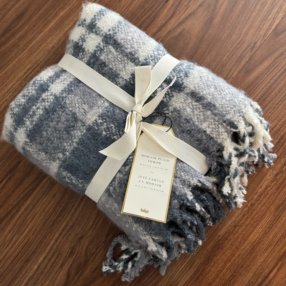 NWT Indigo Plaid Throw Blanket